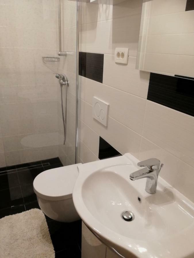 Apartma Rok Ankaran Exterior foto